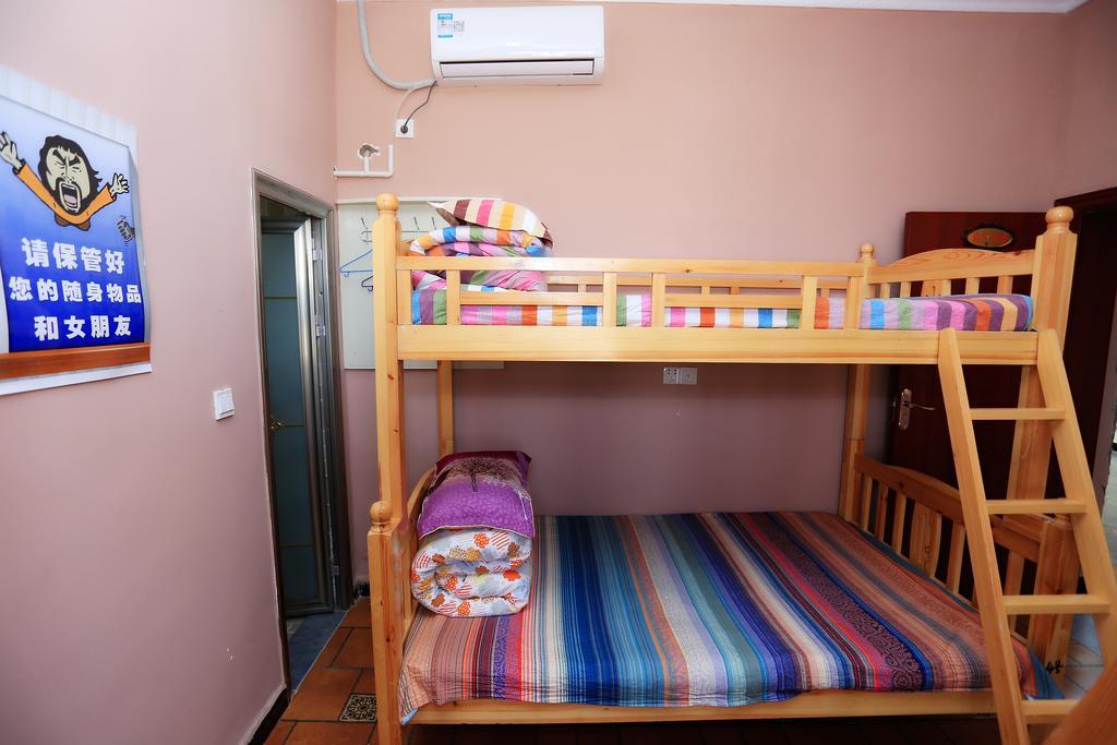 Dunhuang 8090 Guest House Екстер'єр фото