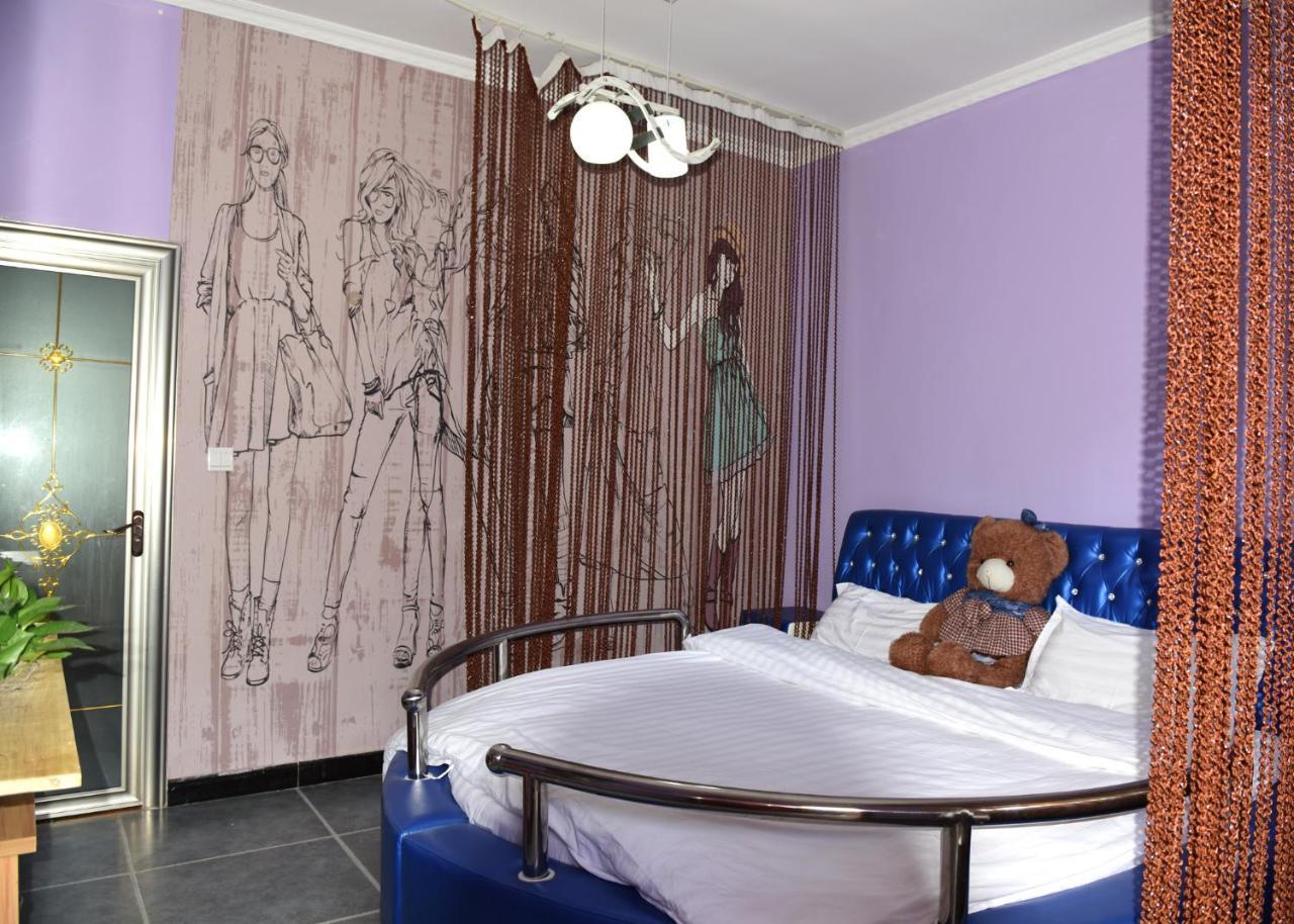 Dunhuang 8090 Guest House Екстер'єр фото