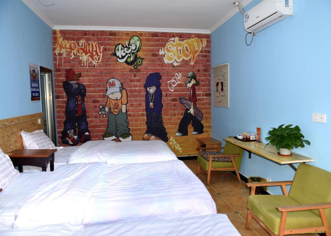 Dunhuang 8090 Guest House Екстер'єр фото