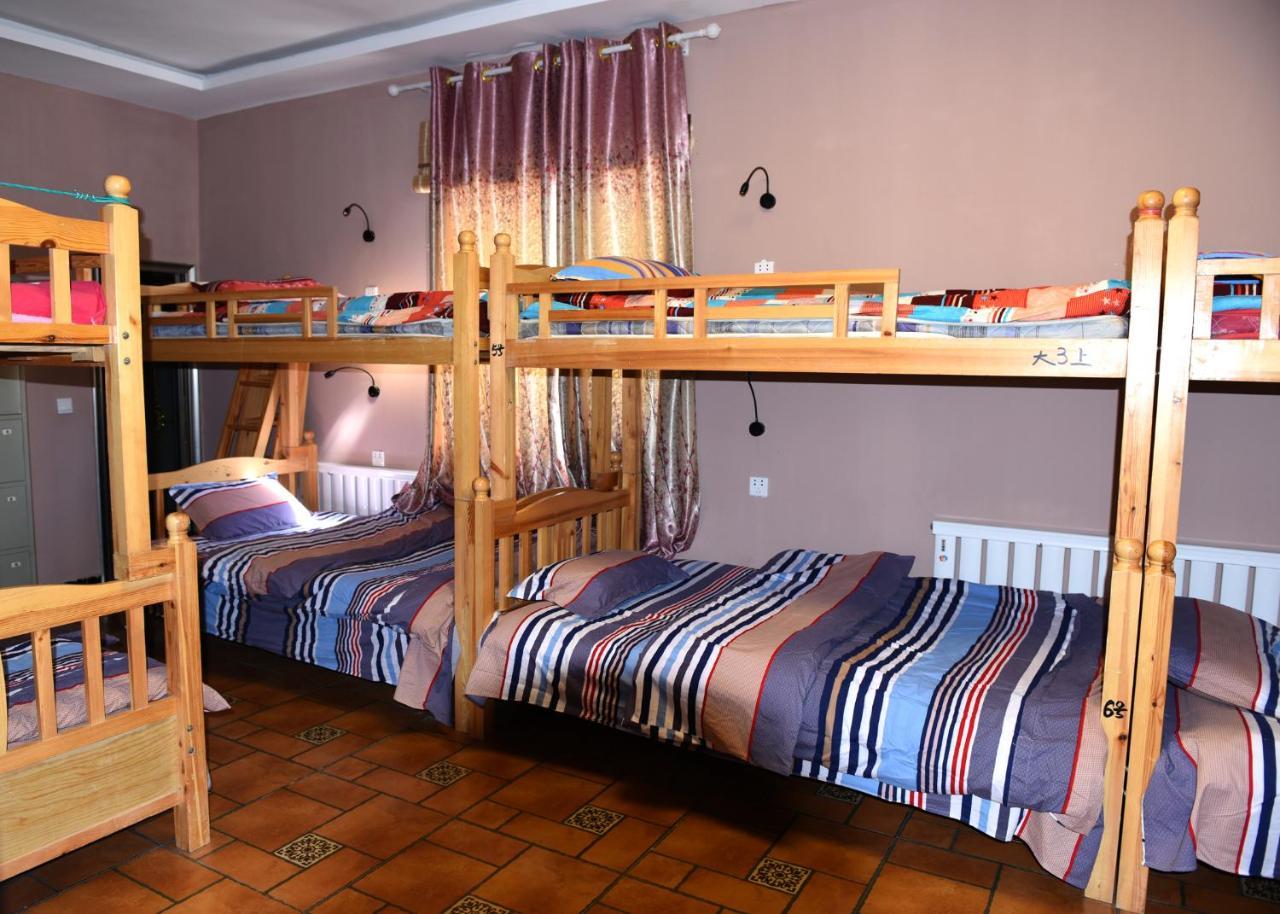 Dunhuang 8090 Guest House Екстер'єр фото